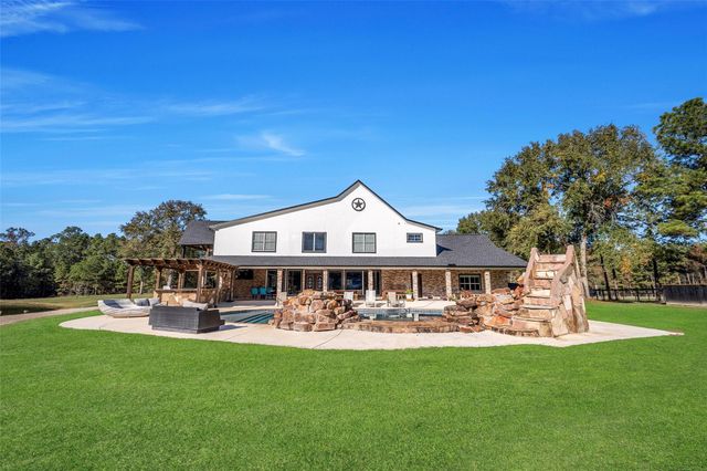 5603 Sapp Road, Conroe, TX 77304