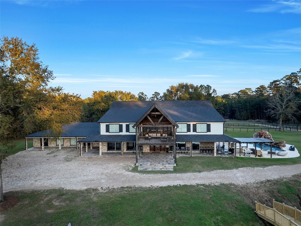 5603 Sapp Road, Conroe, TX 77304