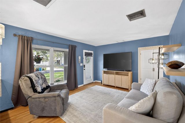 1117 EDWARDS LANE, Orlando, FL 32804