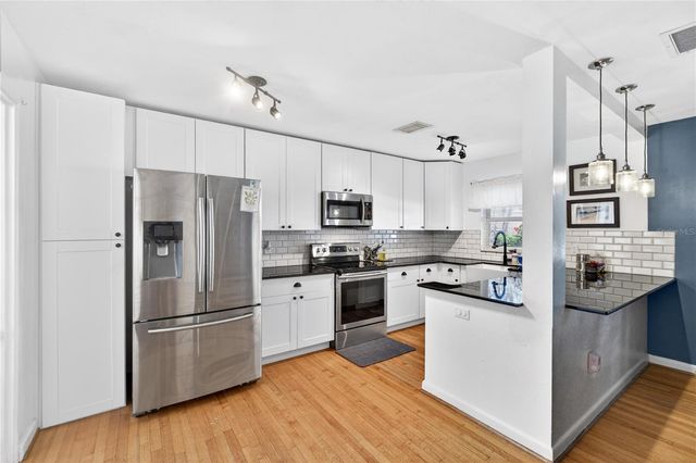 1117 EDWARDS LANE, Orlando, FL 32804