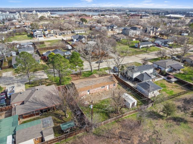 221 W Park Street, Little Elm, TX 75068