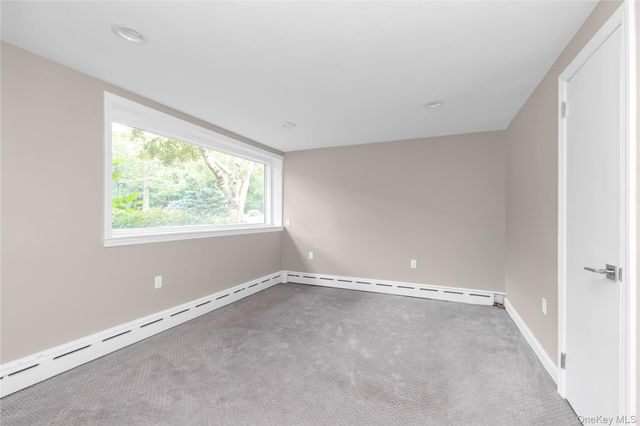 11 Quaker Ridge Drive, Brookville, NY 11545