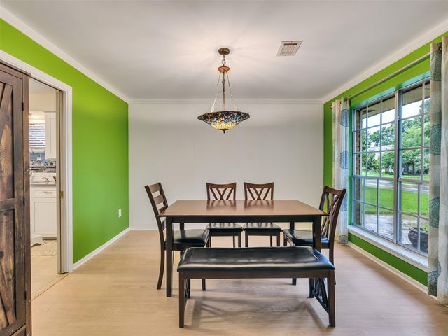 426 Shadow Creek Drive, El Lago, TX 77586