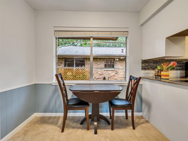 426 Shadow Creek Drive, El Lago, TX 77586