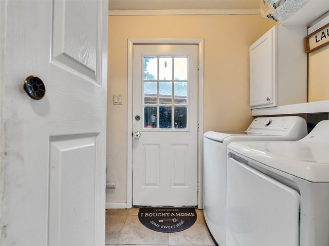 426 Shadow Creek Drive, El Lago, TX 77586