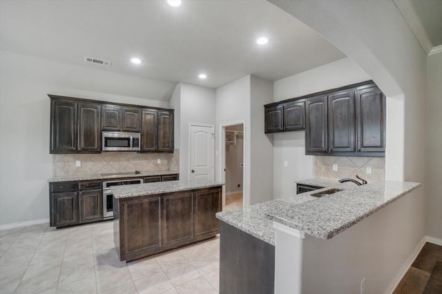 4101 Rocky Bend Court, Corinth, TX 76208