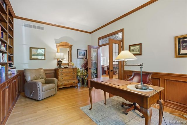 5483 Lake Ridge Drive, Brighton, MI 48116