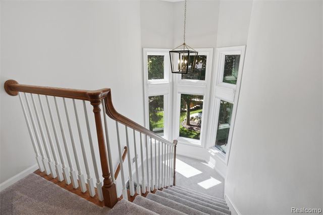 5483 Lake Ridge Drive, Brighton, MI 48116