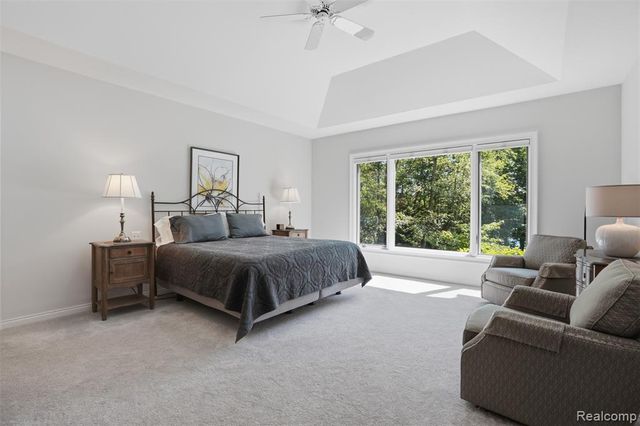 5483 Lake Ridge Drive, Brighton, MI 48116