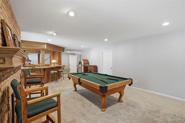 5483 Lake Ridge Drive, Brighton, MI 48116