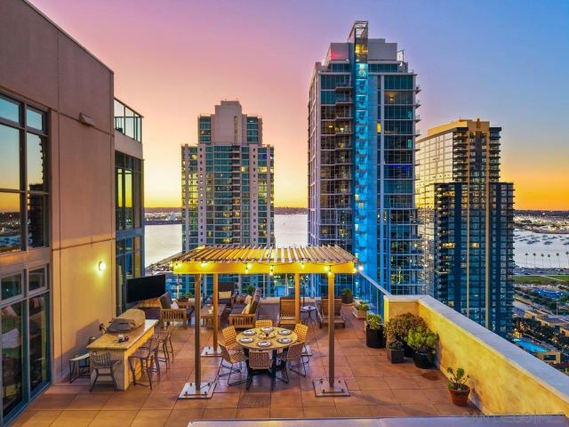 1240 India 2306, San Diego, CA 92101