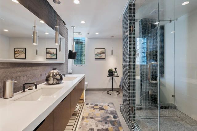 1240 India 2306, San Diego, CA 92101