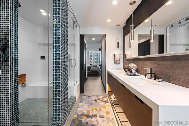 1240 India 2306, San Diego, CA 92101