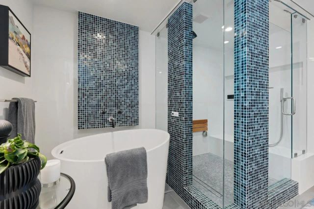 1240 India 2306, San Diego, CA 92101