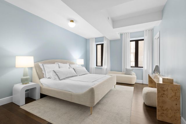 220 E 20TH Street PH, New York City, NY 10003