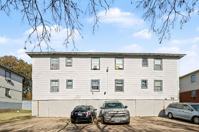 2248 Riverview Drive A-D, Irving, TX 75060