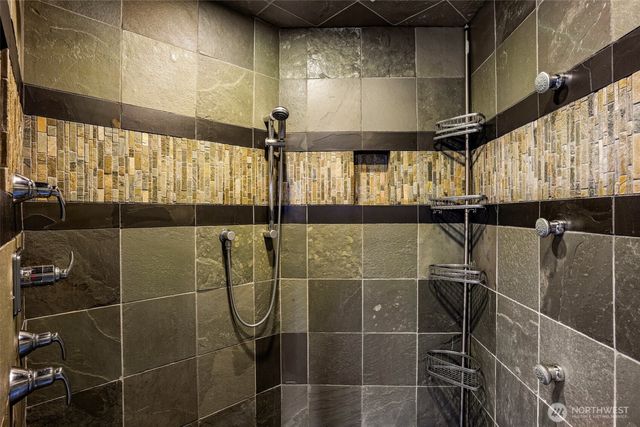 13128 SE Newport Way, Bellevue, WA 98006