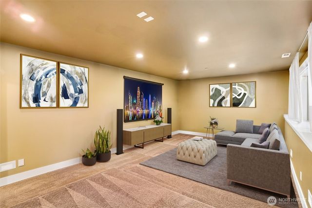 13128 SE Newport Way, Bellevue, WA 98006
