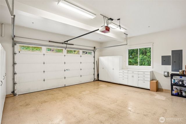 13128 SE Newport Way, Bellevue, WA 98006