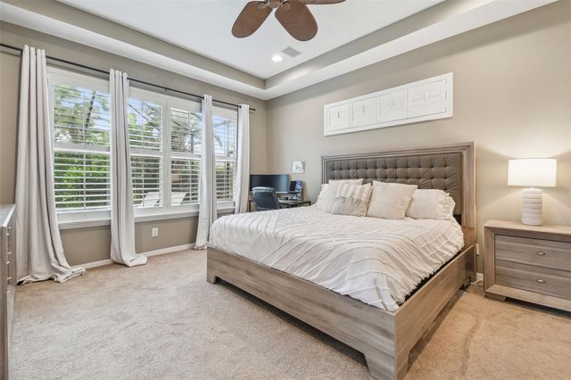 10418 APPLECROSS LANE, Tampa, FL 33626