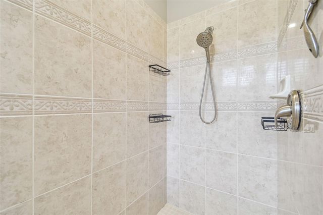 10418 APPLECROSS LANE, Tampa, FL 33626