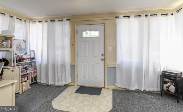 322 W WASHINGTON ST, Paulsboro, NJ 08066