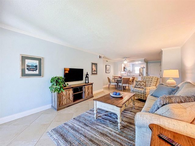 2687 WOODETTE DR B, Dunedin, FL 34698