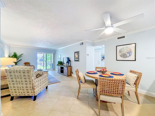 2687 WOODETTE DR B, Dunedin, FL 34698
