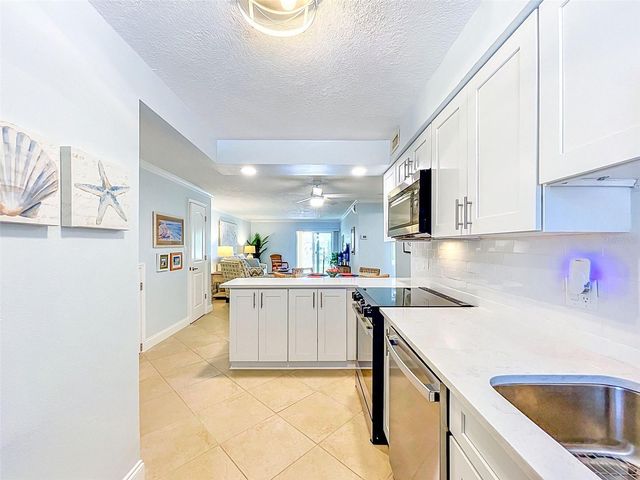 2687 WOODETTE DR B, Dunedin, FL 34698