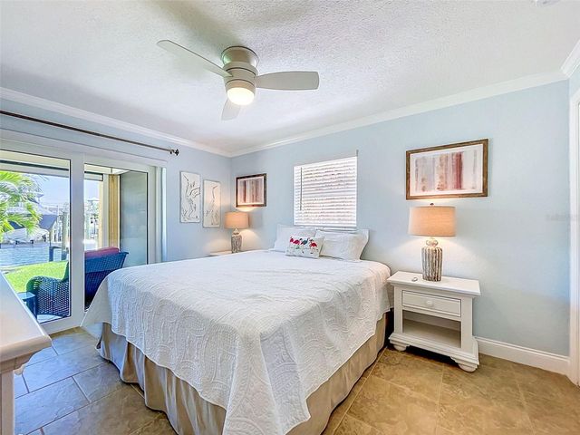 2687 WOODETTE DR B, Dunedin, FL 34698