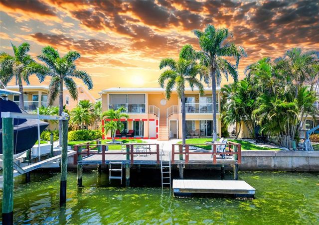 2687 WOODETTE DR B, Dunedin, FL 34698