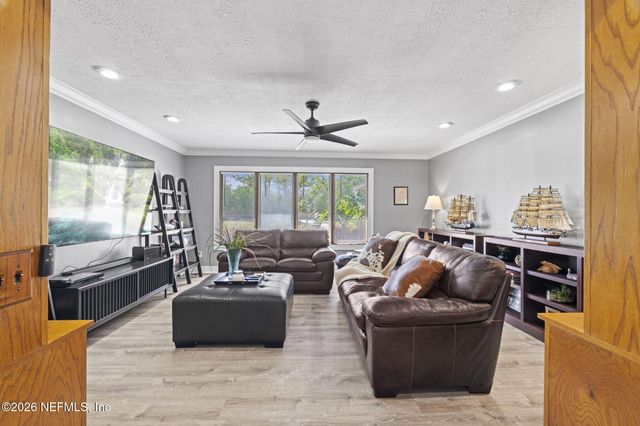 8179 WOODPECKER Trail, Jacksonville, FL 32256