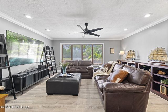 8179 WOODPECKER Trail, Jacksonville, FL 32256