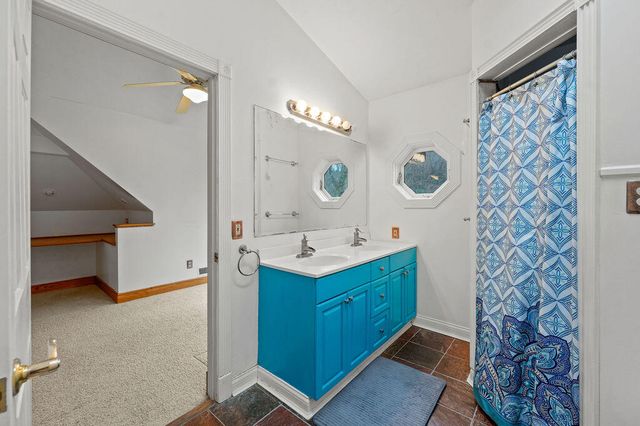 1419 Amsterdam Road, Park Hills, KY 41011