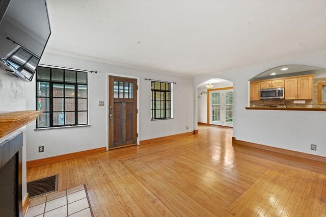 1419 Amsterdam Road, Park Hills, KY 41011