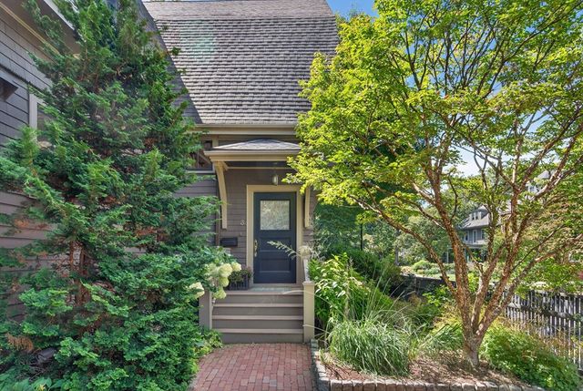 3 Berkeley Place, Cambridge, MA 02138
