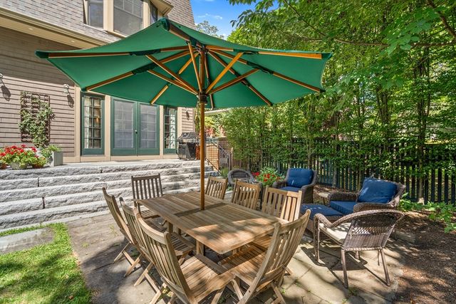 3 Berkeley Place, Cambridge, MA 02138