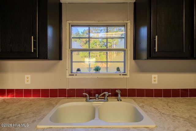 181 Aberdeen Lane, Jacksonville, NC 28540