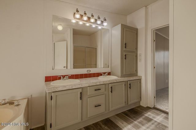 181 Aberdeen Lane, Jacksonville, NC 28540