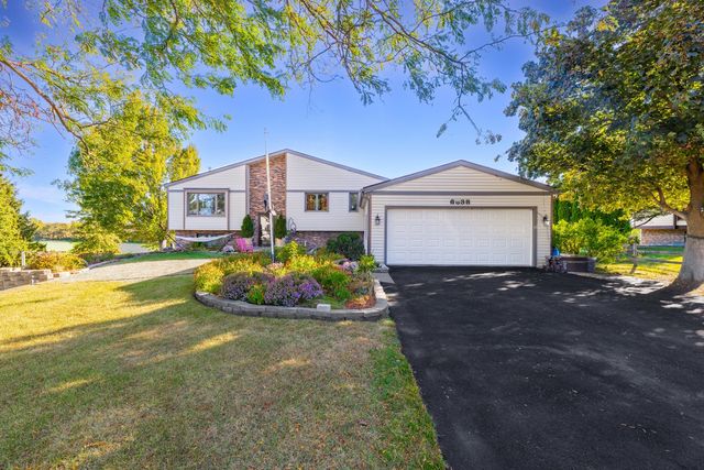 6338 Thicket Lane, Cherry Valley, IL 61016