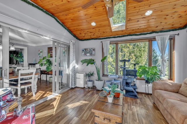 6338 Thicket Lane, Cherry Valley, IL 61016