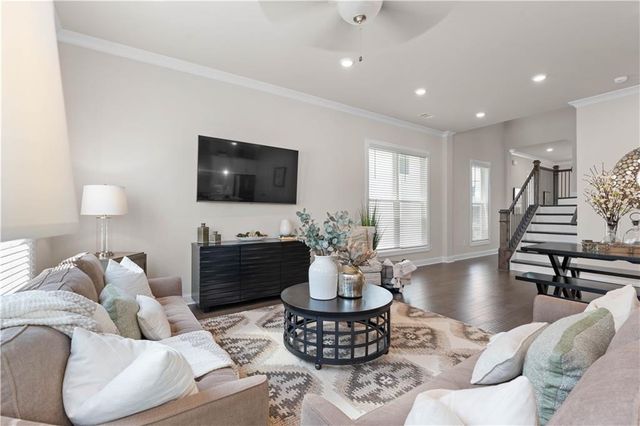 647 Summit Hill Way, Cumming, GA 30040