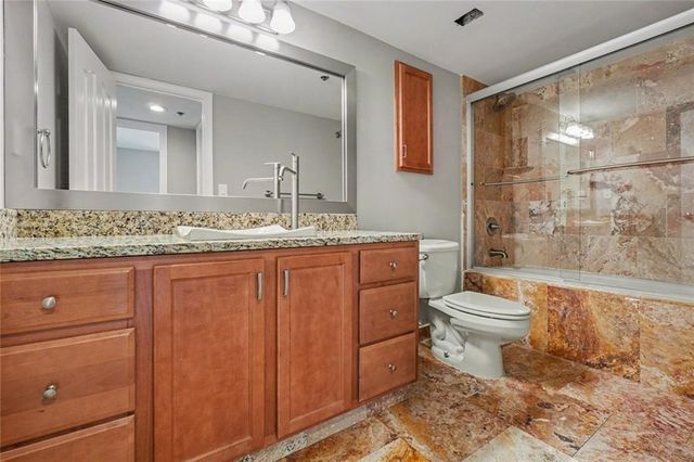2870 Pharr Court NW 1806, Atlanta, GA 30305