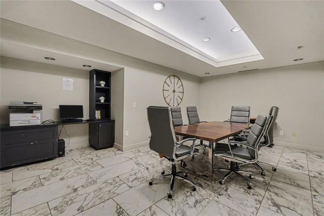 2870 Pharr Court NW 1806, Atlanta, GA 30305