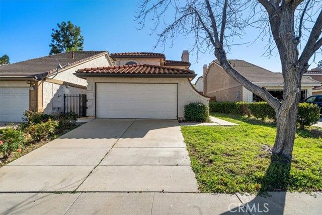 832 Chelsea Court, Simi Valley, CA 93065