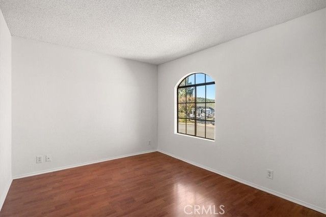 832 Chelsea Court, Simi Valley, CA 93065