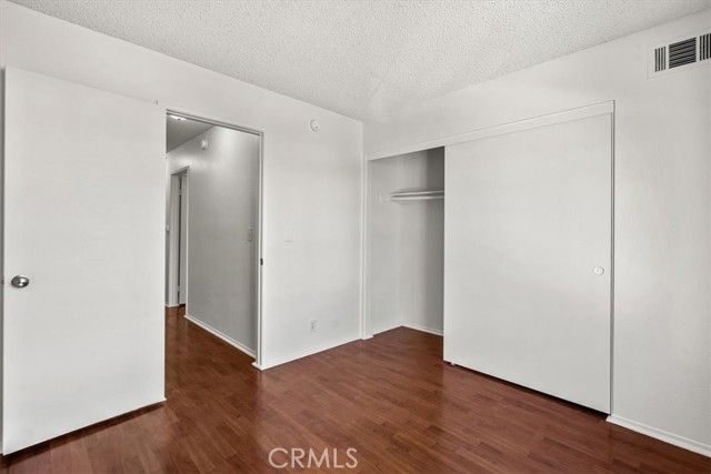 832 Chelsea Court, Simi Valley, CA 93065