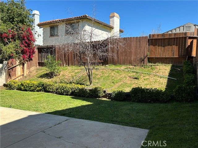 832 Chelsea Court, Simi Valley, CA 93065