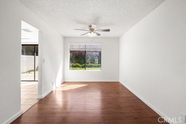 832 Chelsea Court, Simi Valley, CA 93065