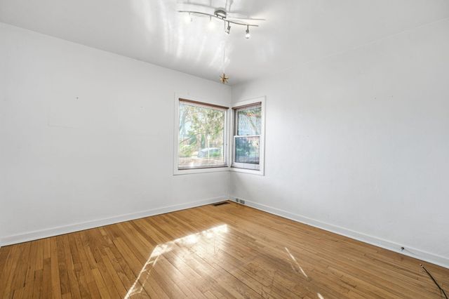 501 Laguna Boulevard SW, Albuquerque, NM 87104